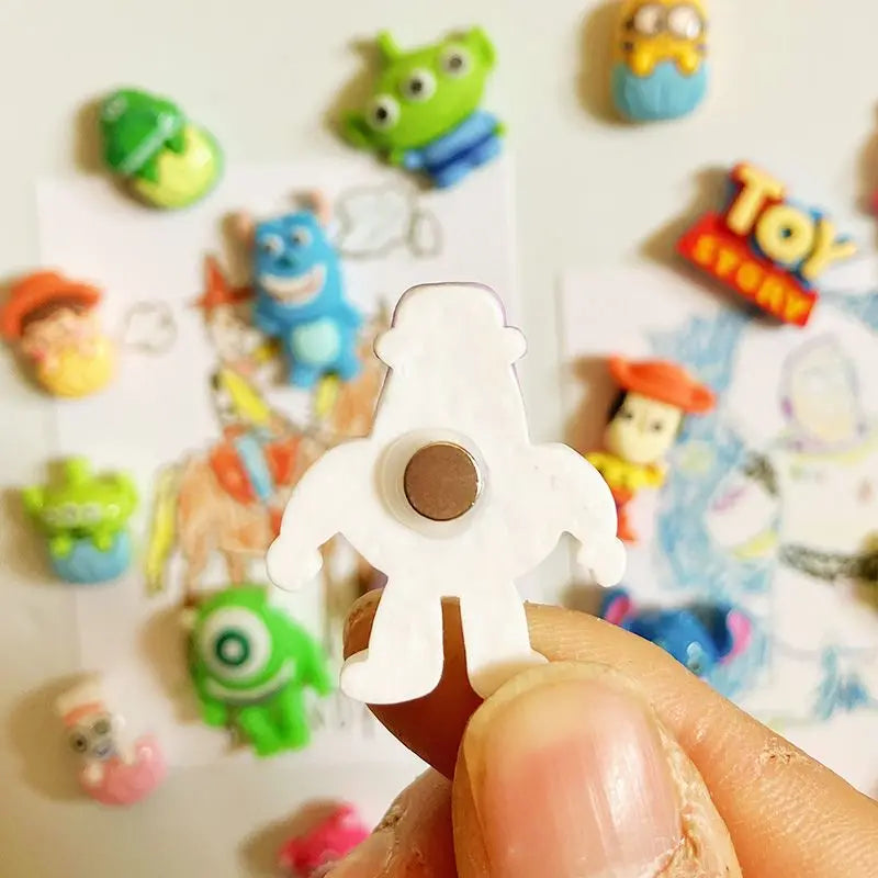 Mini imán para nevera de Toy Story, adhesivo magnético, imán decorativo para el hogar, adhesivo que absorbe el hierro para tazas, papeles y dibujos