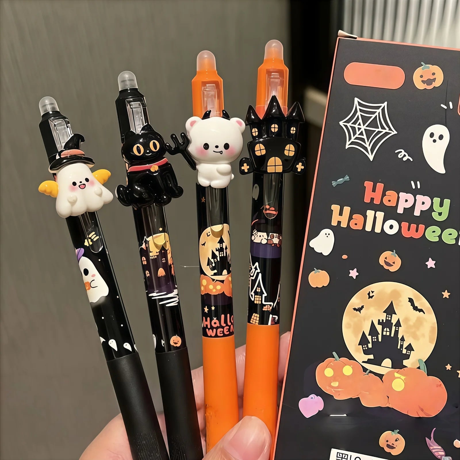 4 bolígrafos de tinta borrable de estilo oscuro para Halloween, divertidos, con decoración tridimensional, para firmar, para estudiantes, para hacer tareas escolares y practicar.